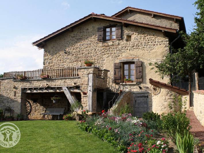 Gîte pour 4 personnes, avec Terrasse et Jardin