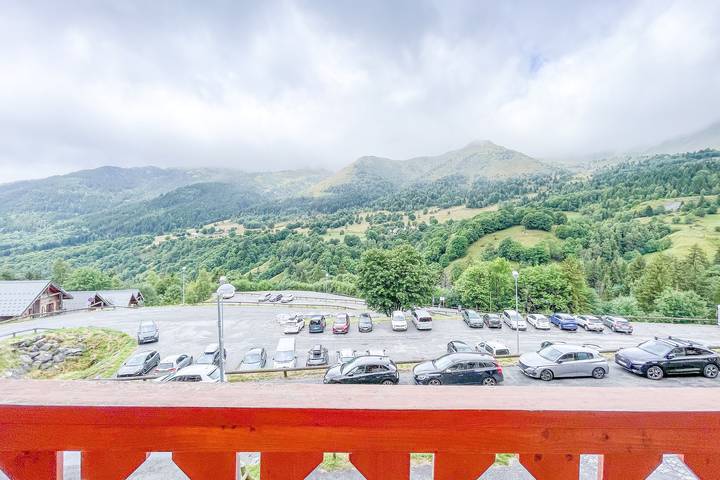 Gîte pour 8 personnes, avec balcon, animaux acceptés à Montgellafrey - 3
