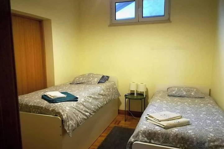 Location de vacances pour 12 personnes, avec jardin et balcon, animaux acceptés à Soure - 3