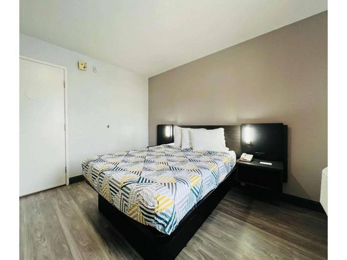 Apartamento entero, Ms6 Ca91941|1 cama tamaño queen in La Mesa, San Diego County