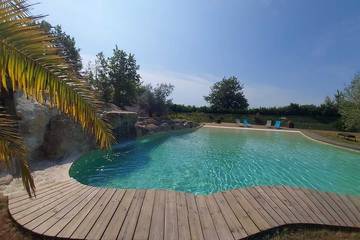 Maison de campagne pour 3 personnes, avec terrasse et jardin à Queyrac