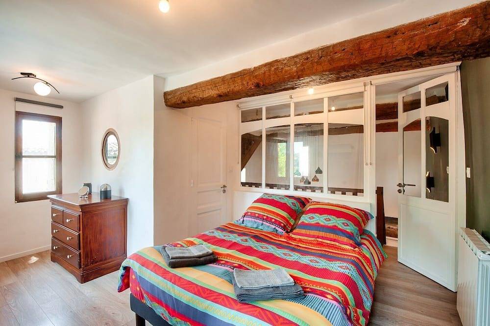 Belle Maison Charmante Typiquement Provençale in Meyrargues, Aix-en-Provence region