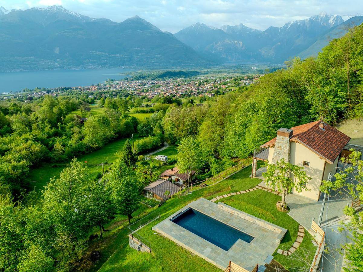 Villa Perlino in Colico, Orobie Alpen West