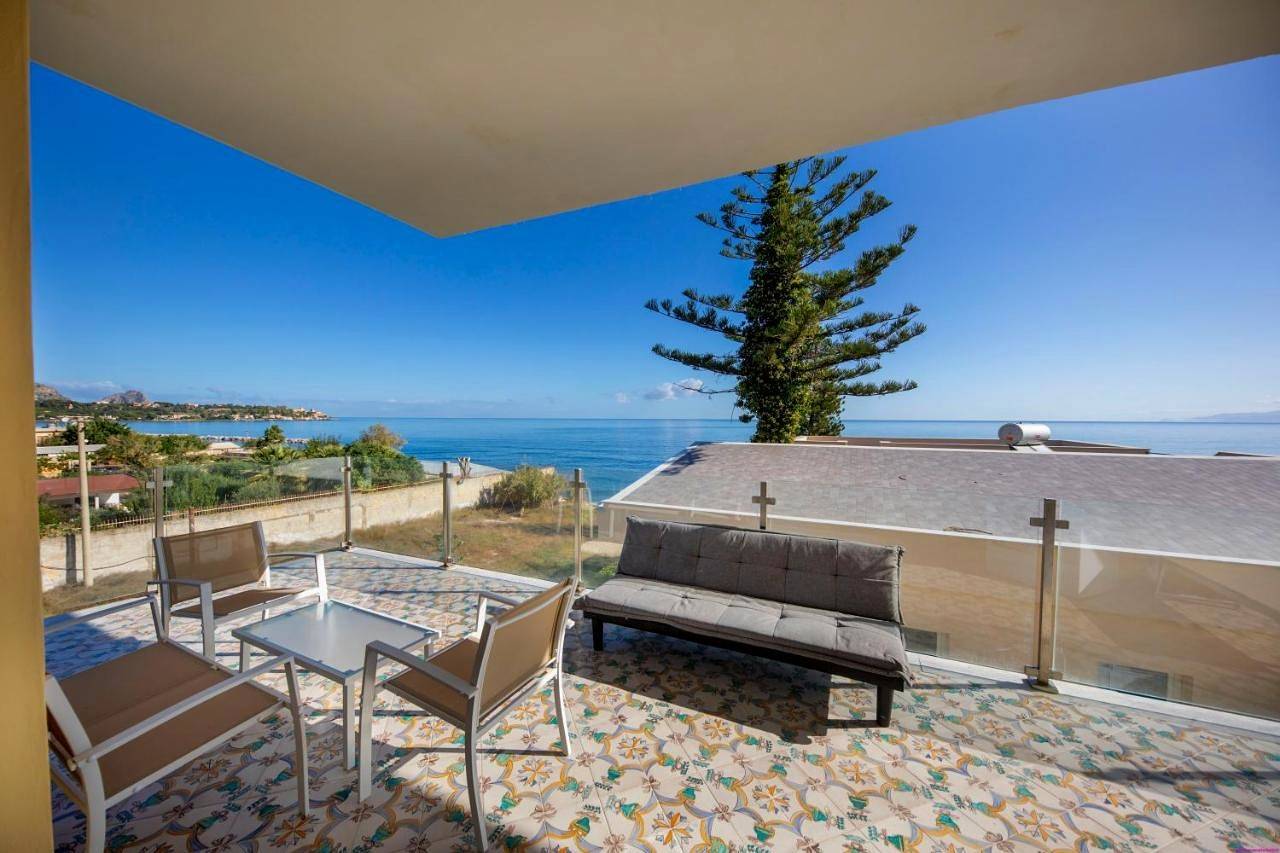Appartamento intero, Appartamento 16 Pax in Villa Francesca by Ville in Palermo in Spiaggia di Casteldaccia, Casteldaccia