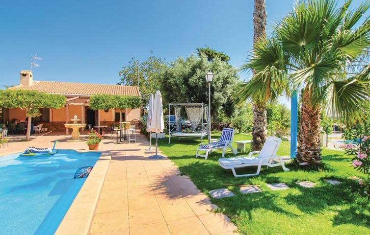 Casa rural para 21 personas, con Terraza además de Jardín y Piscina en Elche - 2