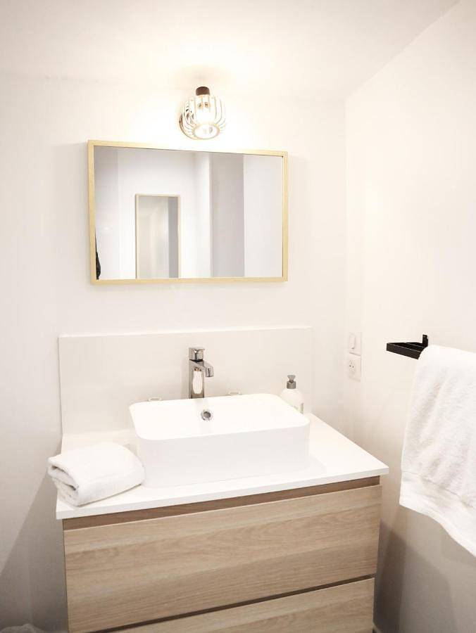 Family Double Room in Saint-Hilaire-de-Loulay, Région de La Roche-sur-Yon