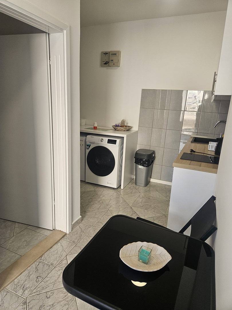 Ganze Wohnung, Ferienwohnung für 7 Personen mit Balkon/Terrasse in Neum, Bosnien und Herzegowina