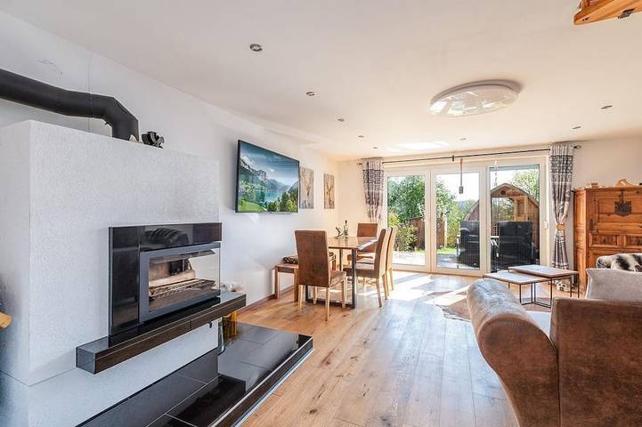 Ferienhaus für 6 Personen, mit Balkon und Garten