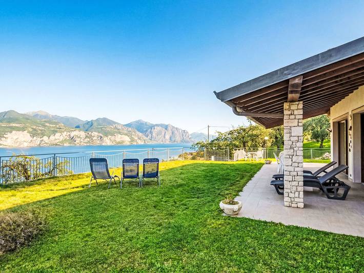 Villa pour 8 personnes, avec jardin et vue sur le lac, animaux acceptés à Brenzone