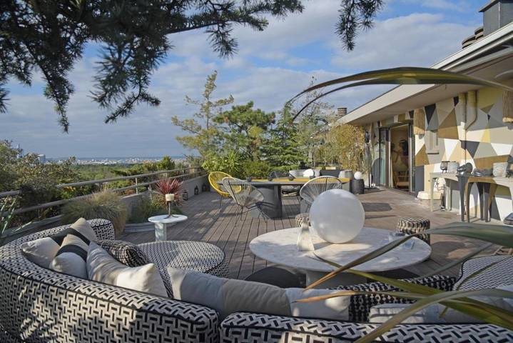 Maison d’hôte pour 4 personnes, avec terrasse et vue, animaux acceptés