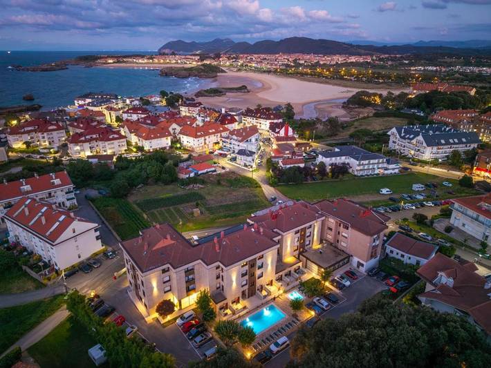 Apartamento de vacaciones para 5 personas, con jardín además de piscina y vistas, Se admiten mascotas - 1