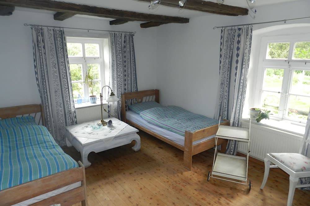 Romantisch gelegene, historische Wassermühle im Silberbachtal in Horn-Bad Meinberg, Kreis Lippe