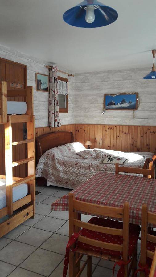 Gîte pour 4 personnes, avec vue et jardin à Saint-Pancrace - 2