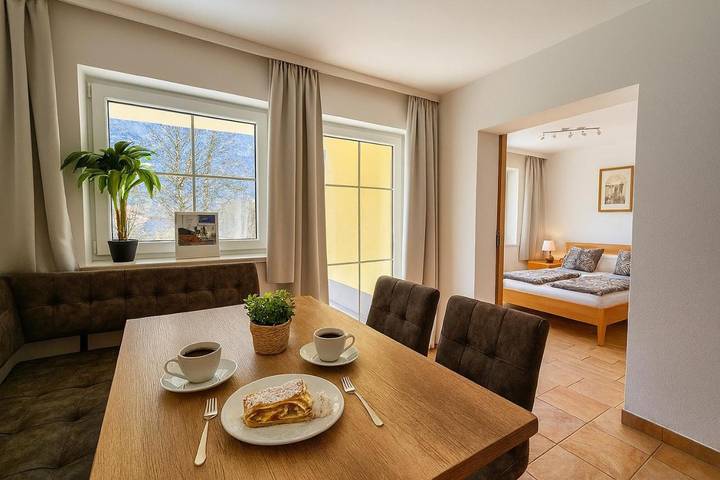 Ferienwohnung für 4 Personen, mit Garten und Ausblick - 1