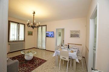 Ferienwohnung für 8 Personen in Salò, Gardasee-Berge, Bild 2