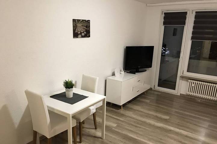 Ferienwohnung für 2 Personen, mit Balkon in Sindelfingen - 3