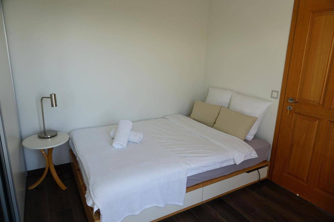 Appartement entier, One-Bedroom Apartment in Grandvaux, Bourg-en-Lavaux