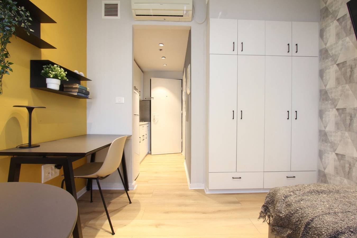 Ganze Wohnung, Solo Studio in Tel Aviv-Yafo in Ramat Aviv, Tel Aviv