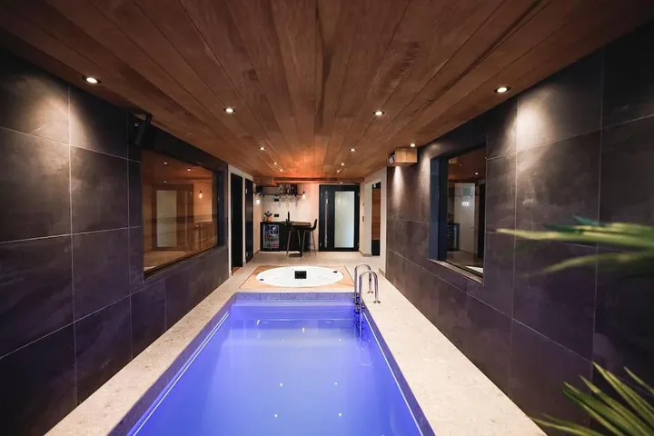 Ferienwohnung für 6 Personen, mit Sauna und Balkon sowie Pool und Ausblick - 1