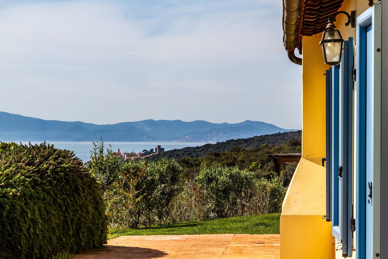 Apartamento entero, Apartamento 'Casa Marino' con vistas al mar, Wi-Fi y aire acondicionado in Orbetello, Parco naturale della Maremma