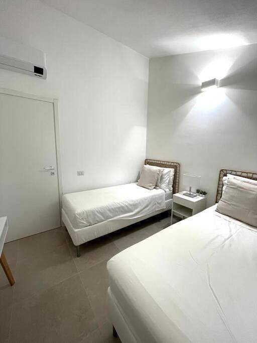 Location de vacances pour 4 personnes, avec vue ainsi que piscine et jardin à Castiadas - 3