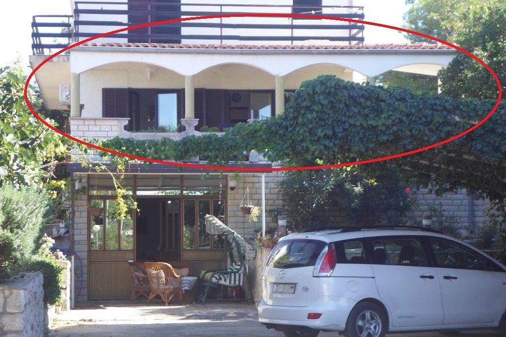 Entire apartment, Two bedroom apartment with terrace and sea view Jezera, Murter A-25447-a in Tisno, Murter