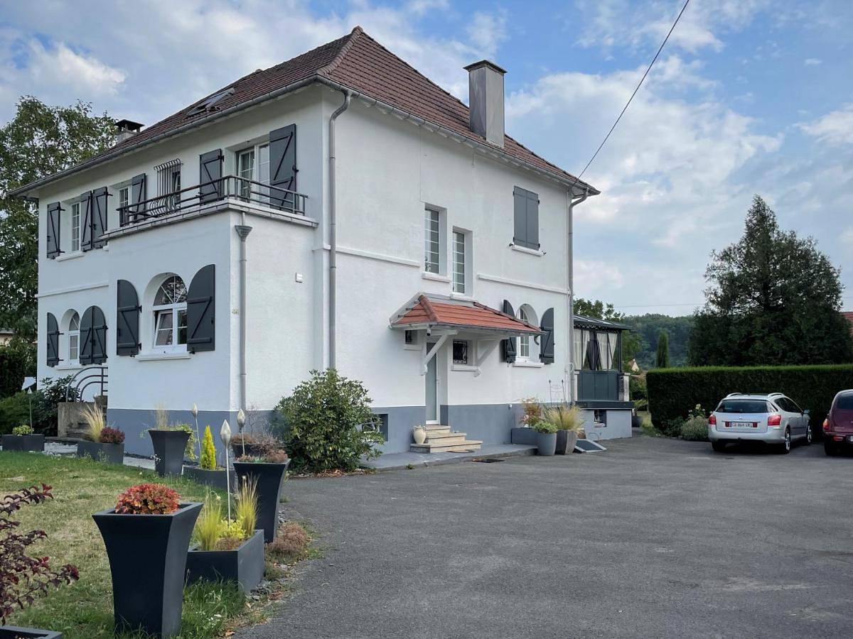 Double Room with Private External Bathroom in Champagney, Parc naturel régional des Ballons des Vosges