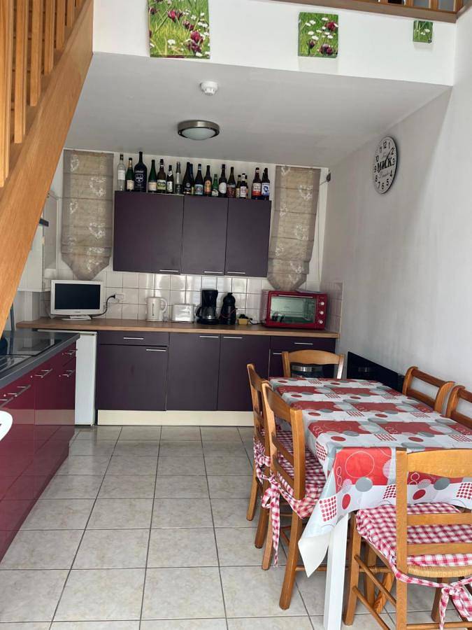 Location de vacances pour 4 personnes, avec jardin et piscine, adapté aux familles à Ponthoile - 3