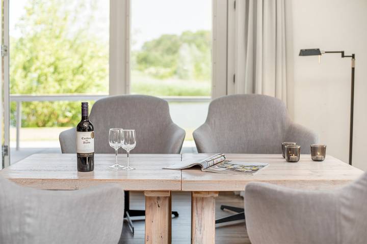 Bungalow für 22 Personen, mit Balkon/Terrasse und Terrasse am Veluwemeer - 2