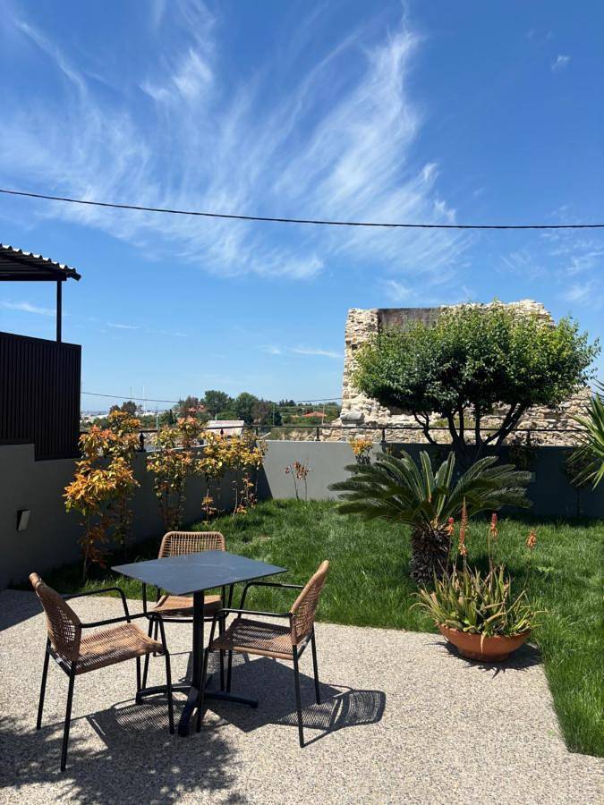 Gîte pour 3 personnes, avec jardin et vue dans Portes - 2