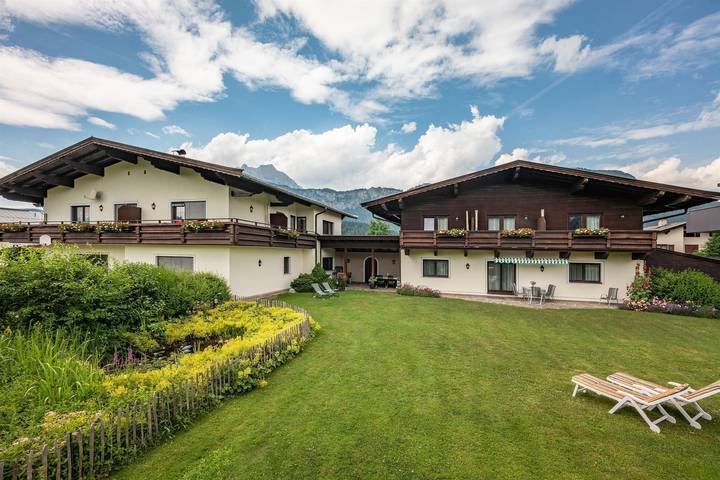 Appartement voor 2 personen, met tuin, kindvriendelijk in St. Johann in Tirol