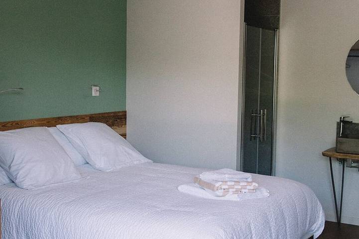 Gîte pour 2 personnes, avec piscine et jacuzzi ainsi que sauna et jardin à Ayzac-Ost - 2