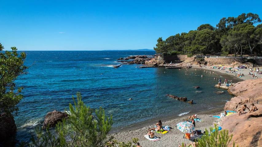 Camping pour 6 personnes, avec terrasse dans Massif de l'Esterel - 3