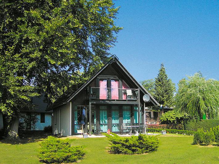 Ferienhaus für 6 Personen, mit Terrasse und Whirlpool sowie Sauna, mit Haustier in Mecklenburg-Vorpommern