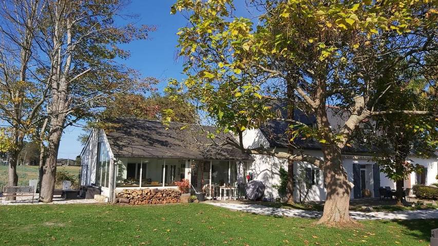 Gîte pour 3 personnes, avec Jacuzzi et Terrasse ainsi que Jardin et Piscine à Ger (Pyrénées-Atlantiques)