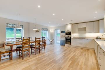 Holiday Rental for 6 People in Colyton, Devon, Photo 2
