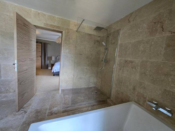 Chambre d’hôte pour 3 personnes, avec jardin ainsi que piscine et vue à Apt - 4