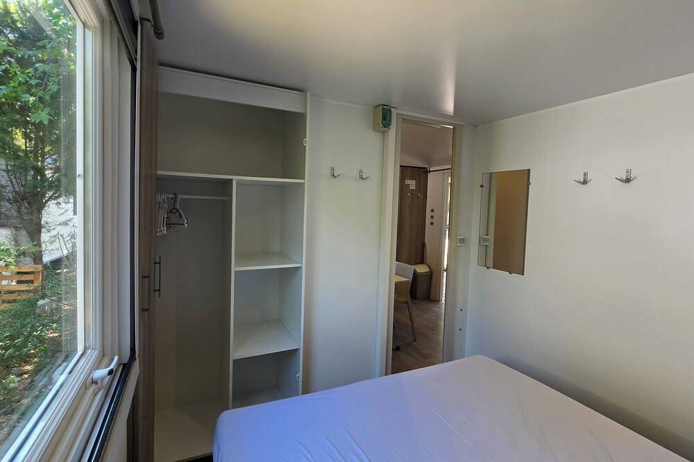 Lou Cigalou - Mobile Home - Sleeps 6 in La Roque-d'Anthéron, Region de Aix-en-Provence