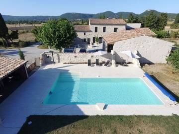 Gîte pour 5 personnes dans la Drôme