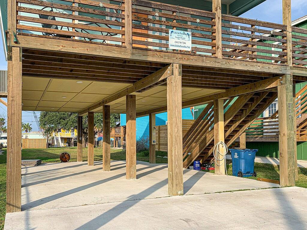 Close to Restaurants, Ample Parking, Boats Allowed in Port Aransas, Mustang Island