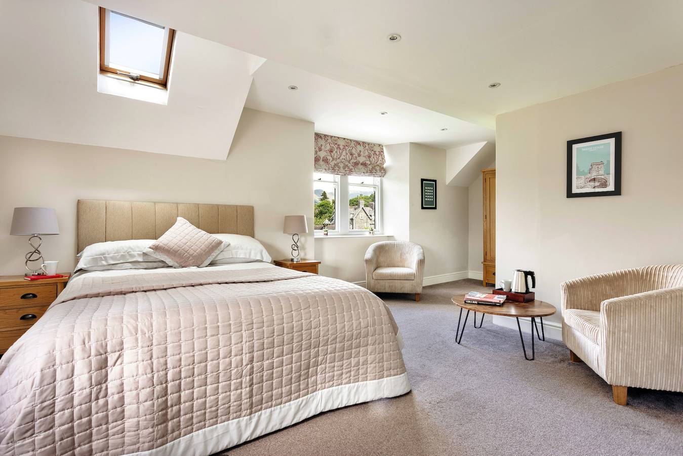 Entire holiday apartment, Kelsick Villa Guest House - Helvellyn in Ambleside, Lake District
