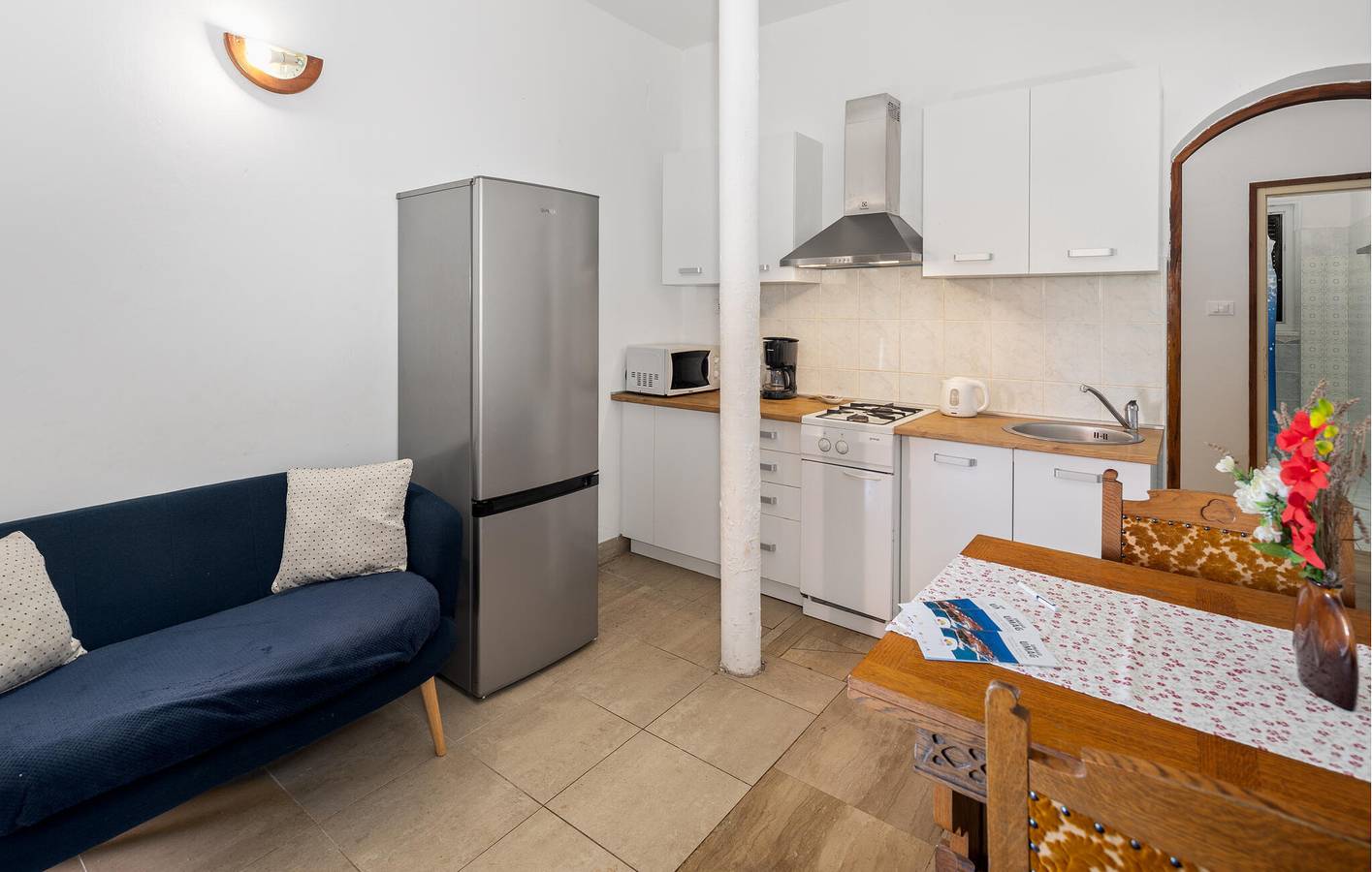 Ganze Ferienwohnung, Ferienwohnung für 6 Personen mit Terrasse in Lovrecica, Umag und Umgebung