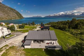 Ferienhaus für 8 Personen in Lyngen