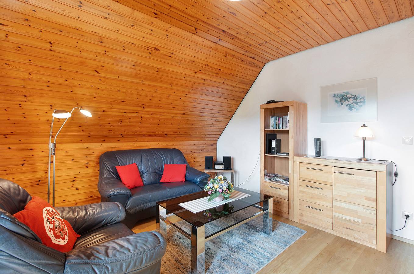 Ganze Wohnung, Ferienwohnung 'Enzian' mit Bergblick, Gemeinschaftsgarten und Wlan in Suedlicher Schwarzwald, Bernau im Schwarzwald