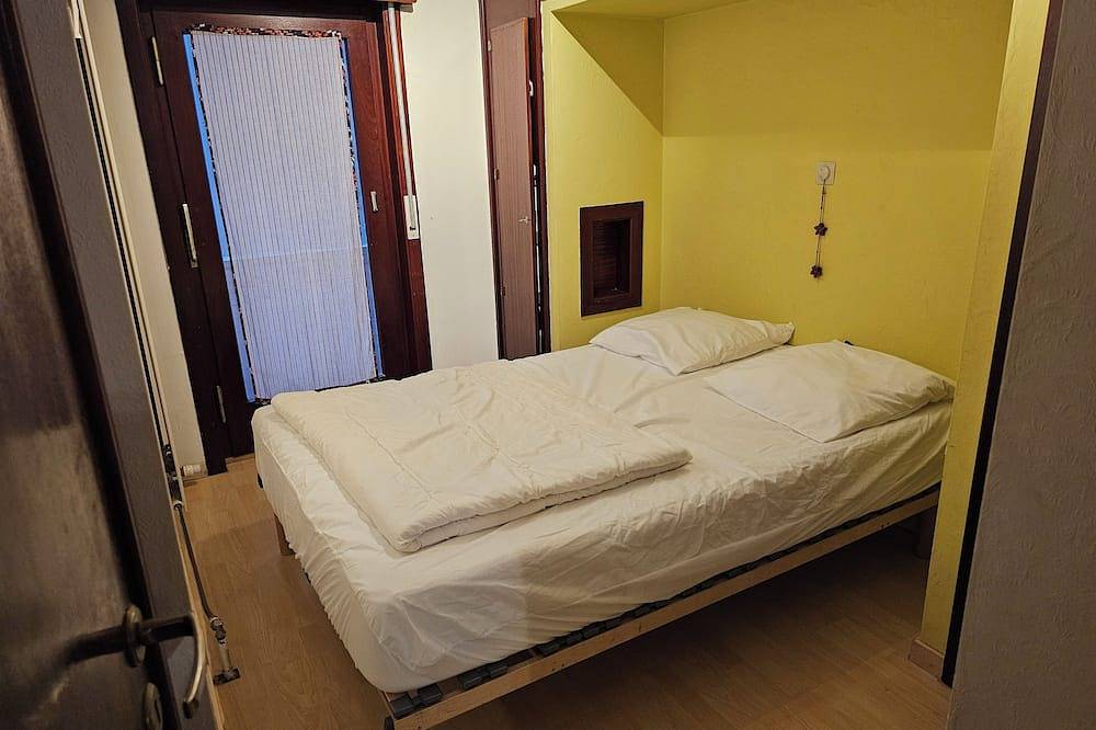 Entire apartment, Apartment/ flat - La Panne in De Panne, Belgian Coast
