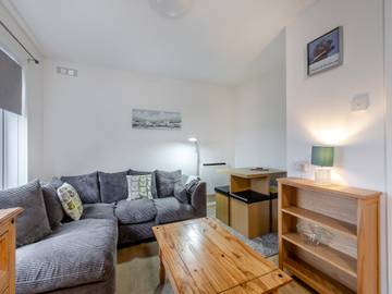 Holiday Home for 4 People in Brixham, Torbay, Photo 3