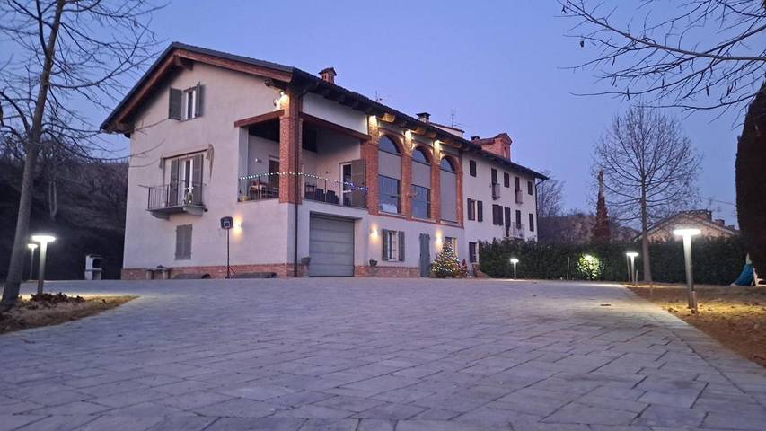 Gîte pour 5 personnes, avec jardin et vue à San Damiano d'Asti - 2