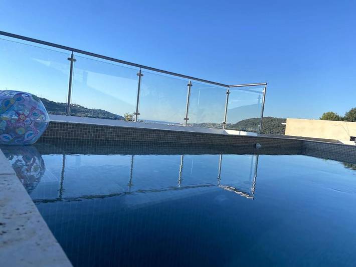 Chalet para 9 personas, con vistas además de piscina y jardín - 1