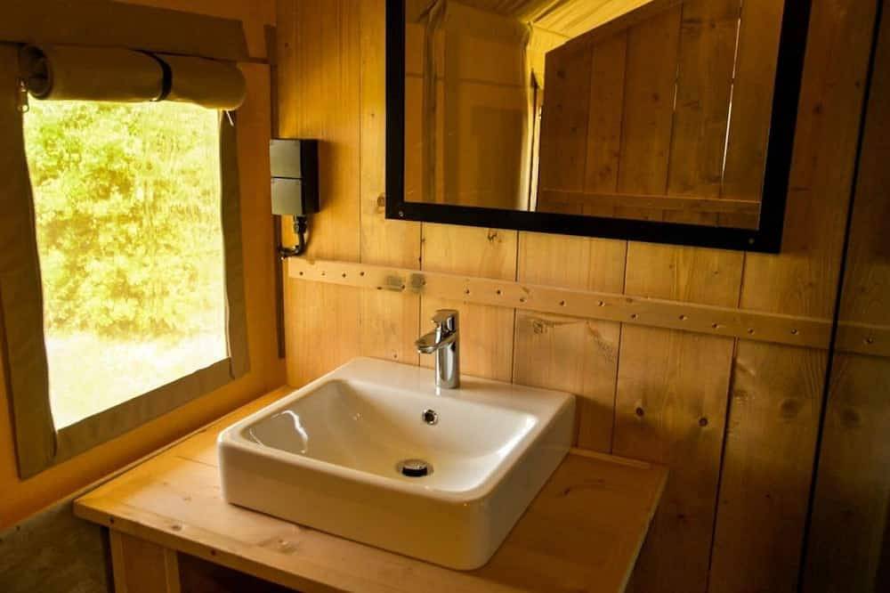 Camping 2 étoiles - Piscine - ccbfdab in Fenouillet, Parc naturel régional Corbières-Fenouillèdes