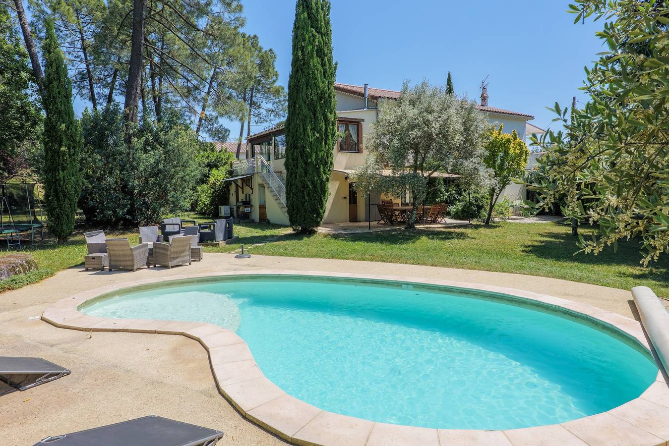 Maison de vacances « Villa Bella Piscine et Jardin » avec Wi-Fi in Aubenas, Ardèche